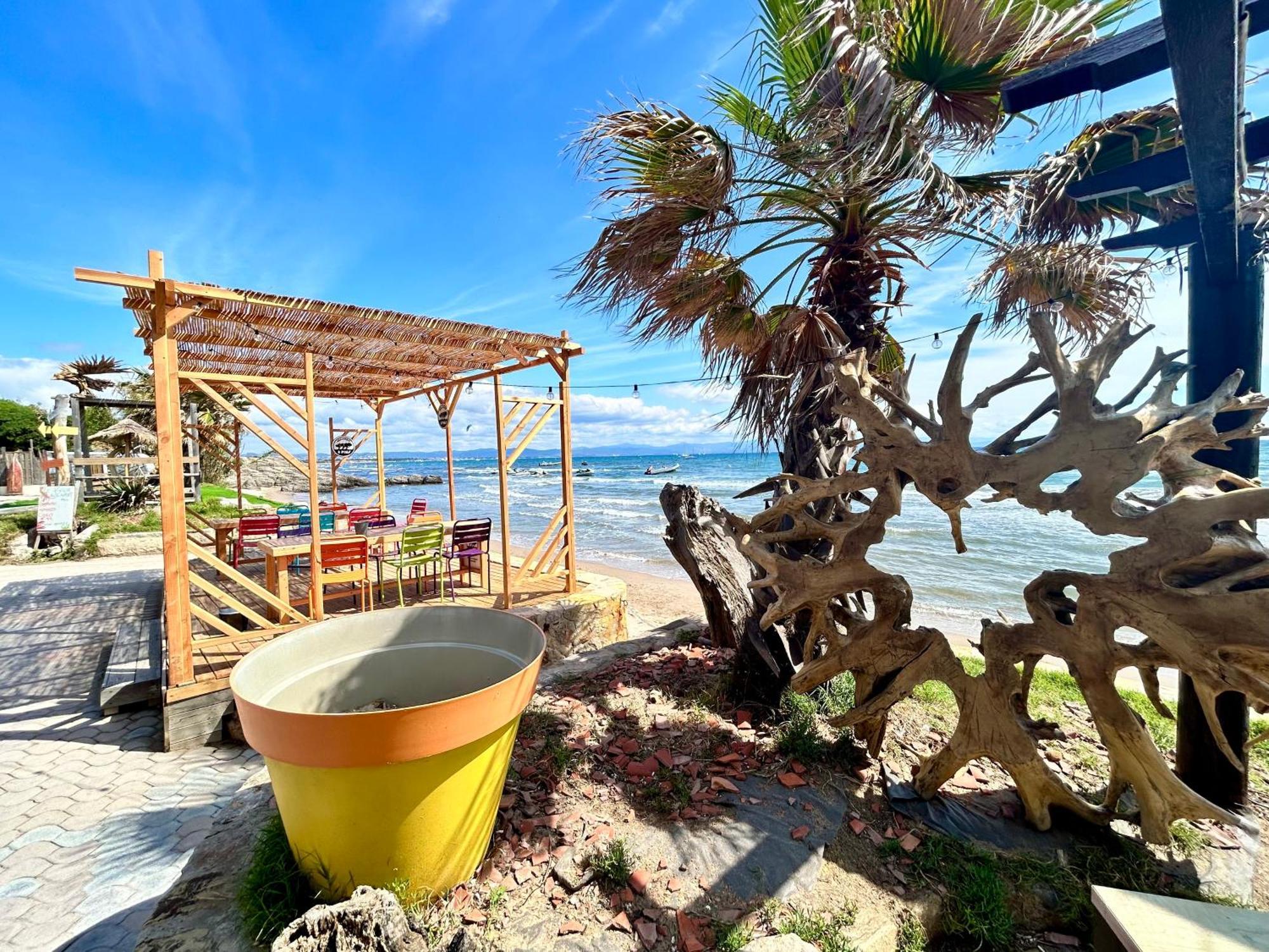 فندق Playa Pachamama Hyères المظهر الخارجي الصورة
